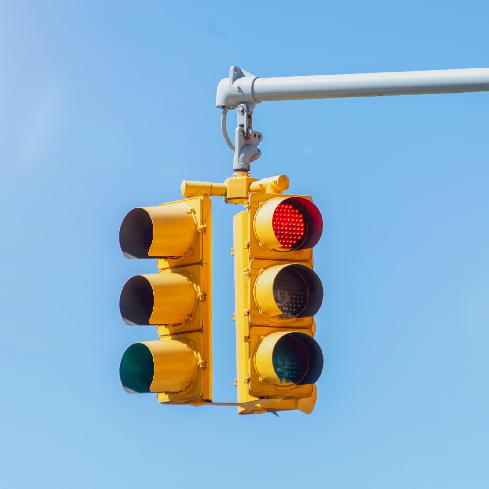 Stuck Waiting At a Stoplight? Here’s How to Let the Sensor Know